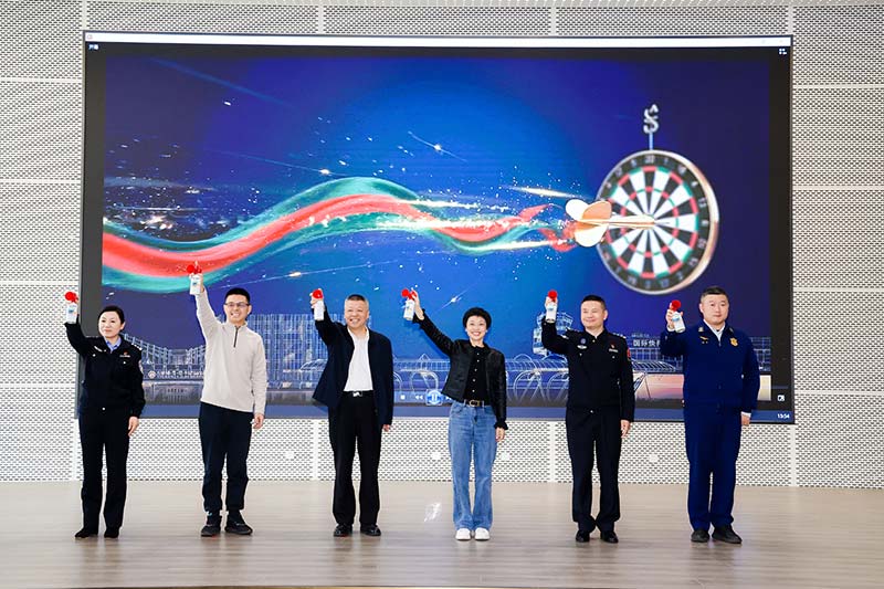 �ڴ�ţ��APP-�����������·������ֻ� ��������Ӫ������������а��2026�����������׽����Լ����Բ����Ļ